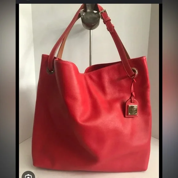 Dooney and Bourke large red leather tote handbag purse - Picture 1 of 5